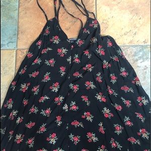 Women’s brandy Melville blouse